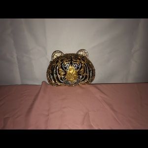Gold tiger clutch with chain